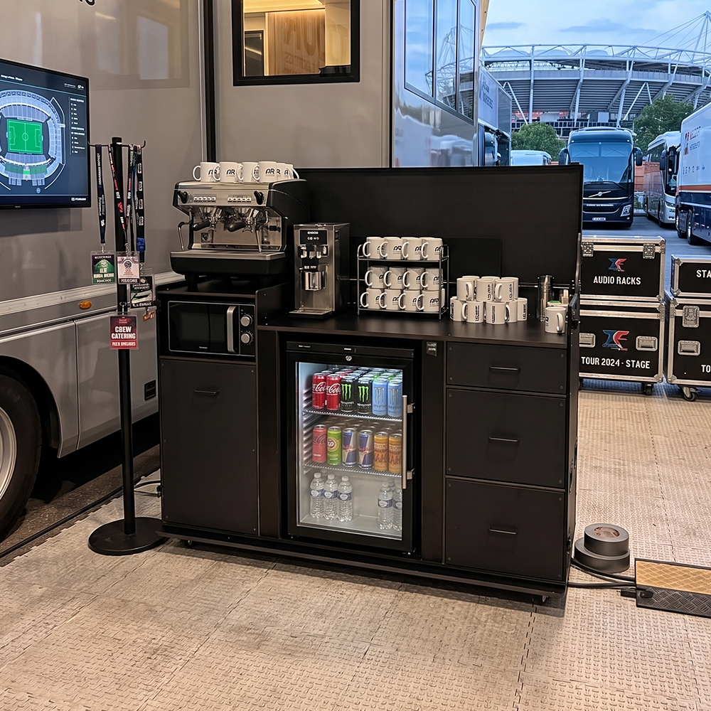 Flight case catering