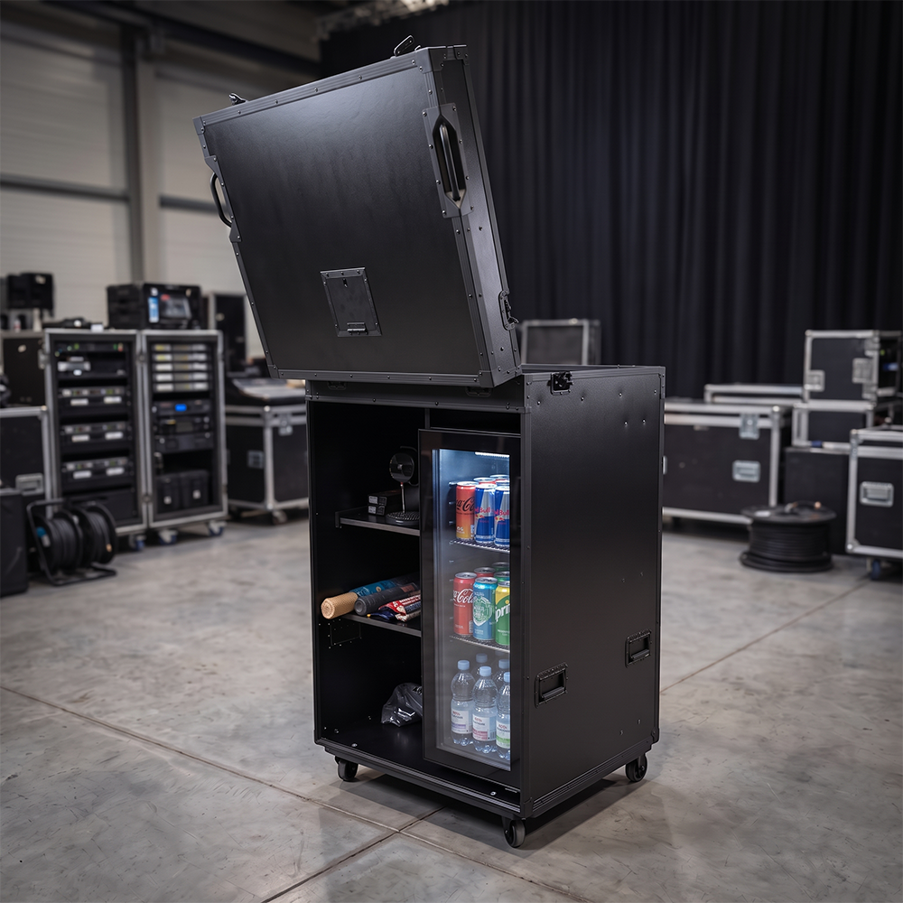 Flight case salon d'exposition flight case stand vitrine