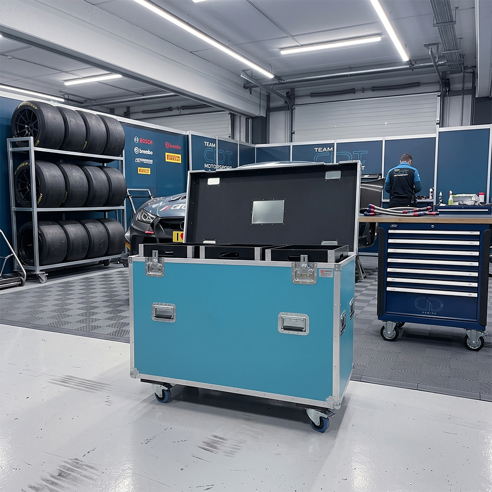 Flight case malle 6 bacs flight case motorsport
